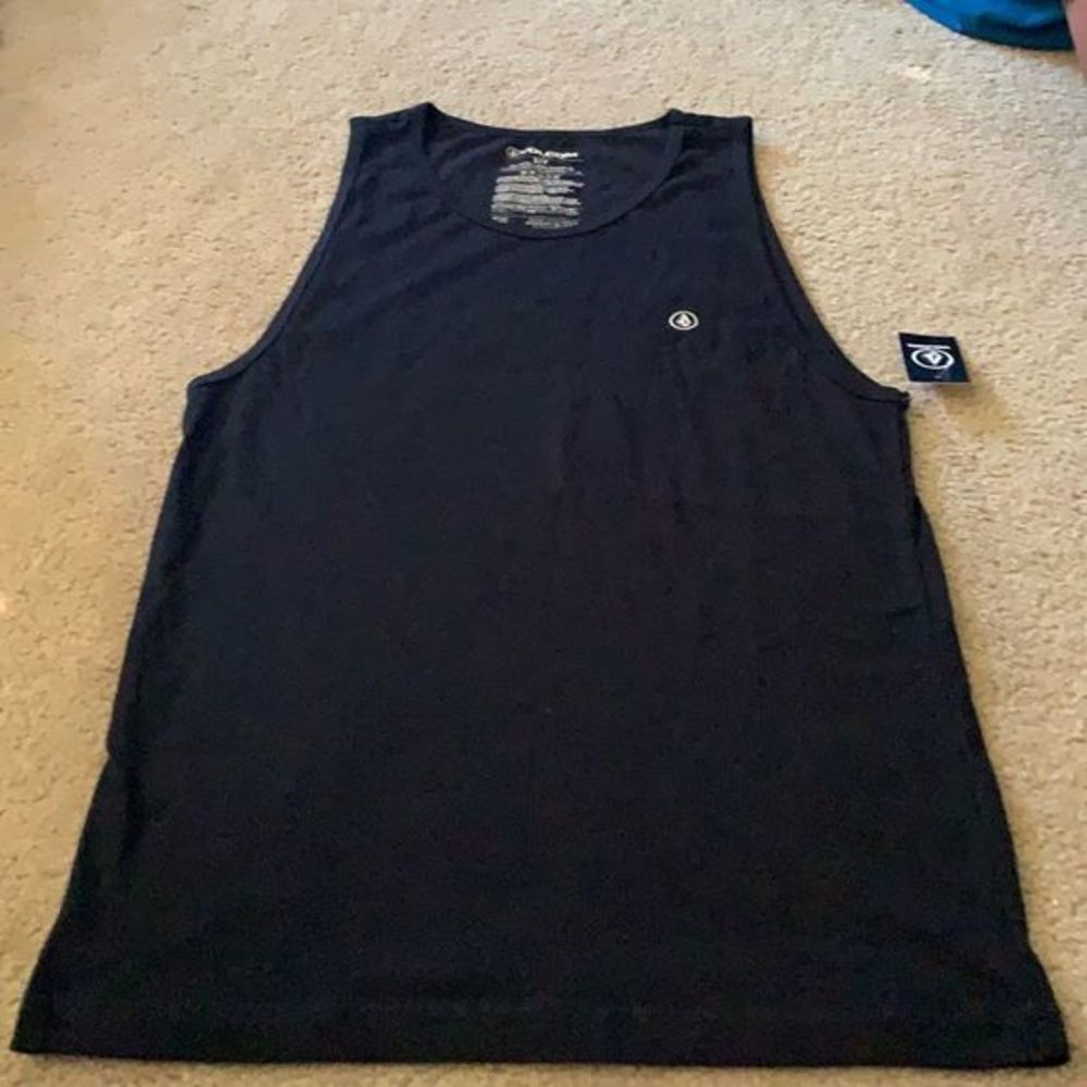 🤍Volcom tank